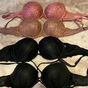 PINK Victoria secret bras